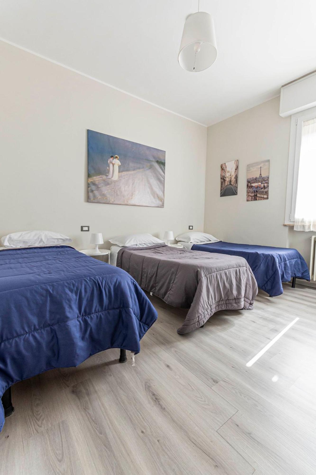 Fare Bnb - Room Del Parco เรจโจเอมิเลีย ภายนอก รูปภาพ